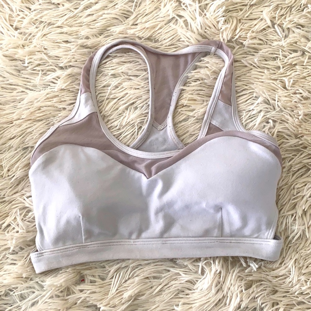 Sports bra